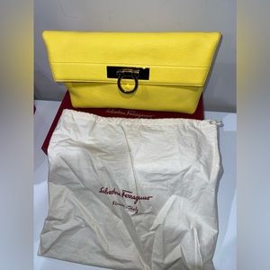 Salvatore Ferragamo Clutch Mimosa Yellow